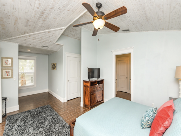 Just Steps Beach 4 Bedroom Anna Maria Island Vacation Home